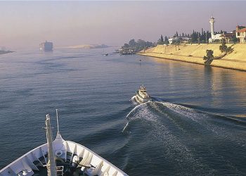 Aperto il nuovo canale di Suez. Una bella vittoria egiziana
