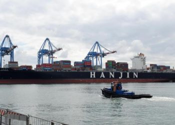 Geopolitica dei trasporti/ Il “grande gioco” tra l’Artico, Suez e le “vie della seta”