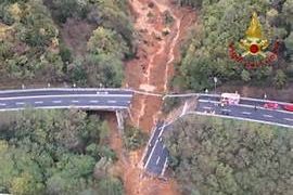Follie italiche/ Crolla il viadotto, il cittadino-suddito paga il pedaggio