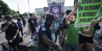 Verità scomode e finte indignazioni/ Cosa dice la sentenza sull’aborto della Corte Suprema americana