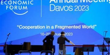 La festa del WEF a Davos 2023, ovvero pompieri piromani al lavoro