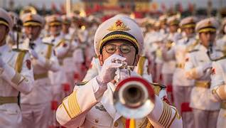 L’avanzata della Cina e il tracollo dell’Occidente
