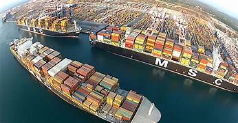 Porti italiani in stallo. I litigi politici bloccano le nomine paralizzando il sistema