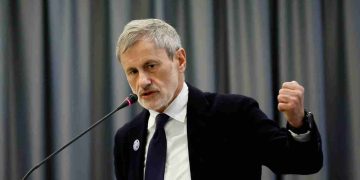 Lettere da Rebibbia/ Le carceri sono sovraffolate, le persone muoiono ma la politica tace