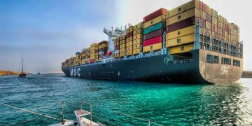 MSC e Maersk ritornano a Suez. Il Mar Rosso (per ora) è aperto