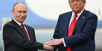 The Donald scarica Zelensky e riapre la porta a Vladimir