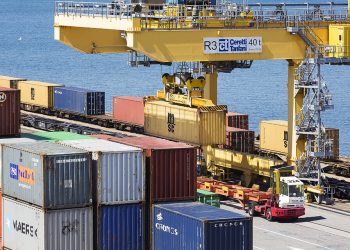 Trasporti/ Porti italiani, una riforma che tarda a venire